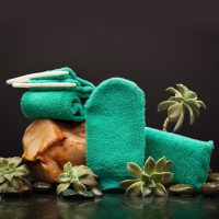 Exfoliating Massage Kit - Mitt, Sponge & Strap — Green